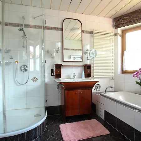 Waltl Apartment *
