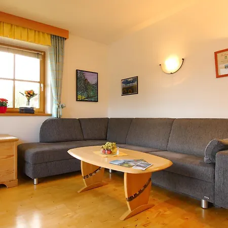 Waltl Apartment *